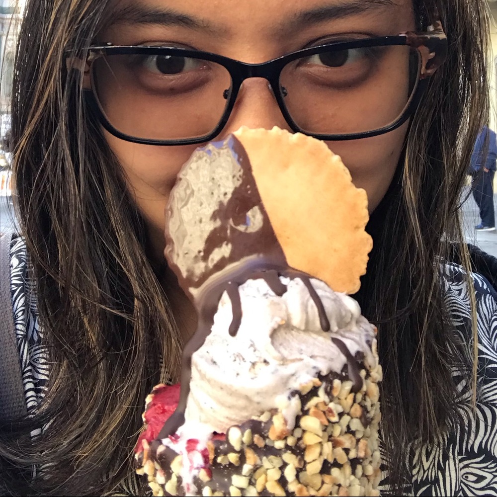 Meet your Posher, Amena